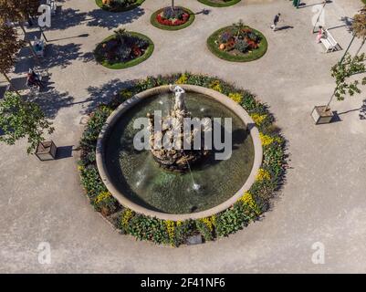 Draufsicht auf Undine-Brunnen in Baden bei Wien. 21. september 2019. Stockfoto