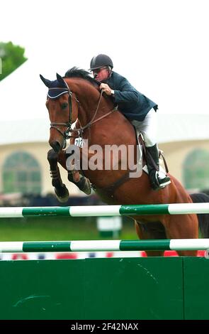 Die Canada 1, Spruce Meadows 2001, CN Grand Prix, Ronnie Freeman (USA) Reiten liente Stockfoto