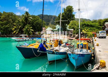 Geographie/Reisen, Seychellen, La Digue, La Passe, Hafen, Additional-Rights - Clearance-Info - Not-Available Stockfoto