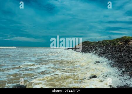 Landschafts-Foto von Inani Beach , cox Bazar . längste Meeresstrand der Welt . Stockfoto