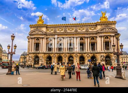 Monumentale Opéra Garnier, Opernplatz in Paris, Frankreich Stockfoto