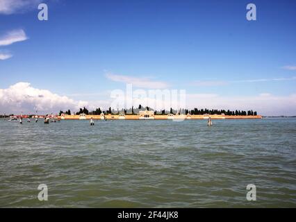 Venedig Insel der Toten, Insel St. Michele, von der Hauptinsel von Venedig aus gesehen Stockfoto