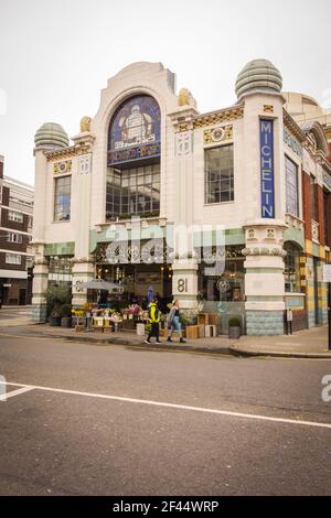 Claude Bosi in Bibendum, Michelin House, Fulham Road, London, SW3, GROSSBRITANNIEN Stockfoto