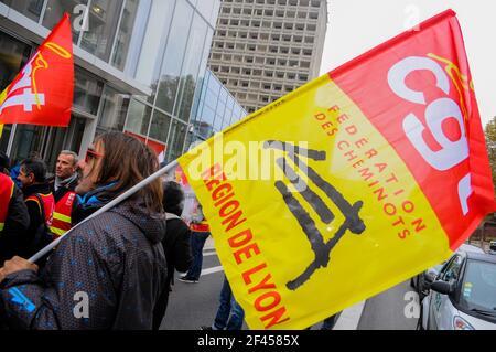 SNFC-Eisenbahner protestieren gegen das angebliche Arbeitsrecht in Lyon, Frankreich Stockfoto