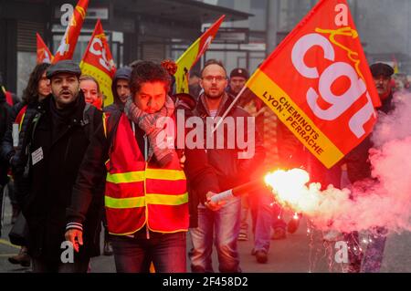 SNFC-Eisenbahner protestieren gegen das angebliche Arbeitsrecht in Lyon, Frankreich Stockfoto