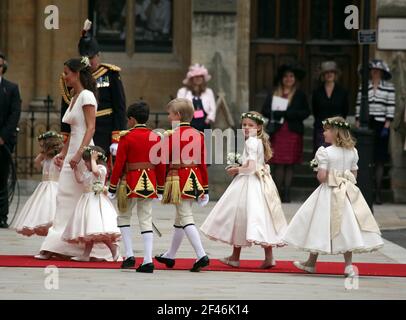 Königliche Hochzeit. William und Kate. Wills und Kate. Herzog und Herzogin von Cambridge. Britische Königsfamilie. Stockfoto