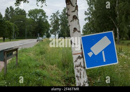 Geschwindigkeitsüberwachung mit mobiler Kamera. Stockfoto