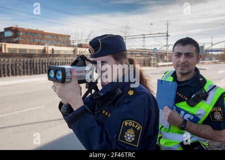 Geschwindigkeitsüberwachung mit Kamera. Stockfoto