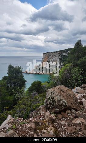 Cala Luna, schöner Strand in Cala Gonone, Dorgali, Nuoro, Sardinien, Italien Stockfoto