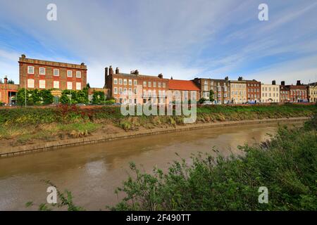 Der Norden Brink Architektur, Fluss Nene, Wisbech Stadt, Cambridgeshire, England, Großbritannien Stockfoto