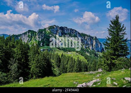 Blick auf die Berglandschaft von Kampenwand Stockfoto