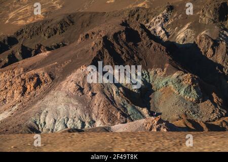 Eine Landschaftsaufnahme der Künstlerpalette im Death Valley Stockfoto