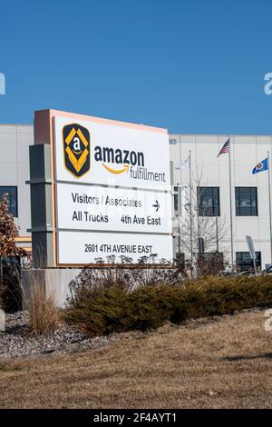 Shakopee, Minnesota. Amazon Versandzentrum. Es ist der zweitgrößte private Arbeitgeber in den Vereinigten Staaten und einer der weltweit wertvollsten CO Stockfoto