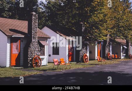 Pemi Motor Court Diagonale Ansicht 1 Route 3 North Woodstock New Hampshire Ca. 1995 Stockfoto