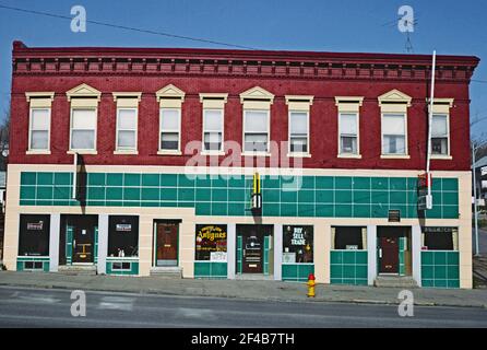 1980s Vereinigte Staaten - Tile Storefront Omaha Nebraska ca. 1980 Stockfoto