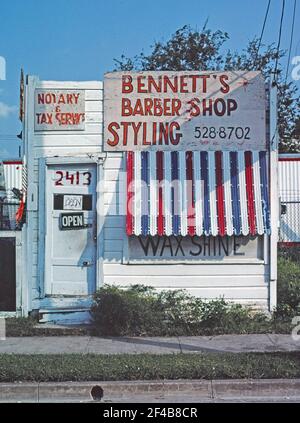 1980s Vereinigte Staaten - Bennett's Barber Shop Houston Texas ca. 1983 Stockfoto