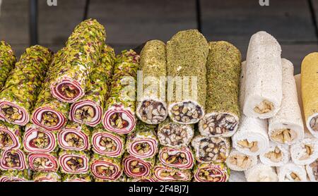 Auswahl an türkischen Spezialitäten, bekannt als türkische Delikatessen Erhältlich zum Verkauf vor allem in allen Bereichen in der Türkei Land Stockfoto