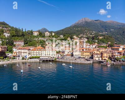 Erstaunliche Luftaufnahme von Menaggio, Comer See, Italien Stockfoto