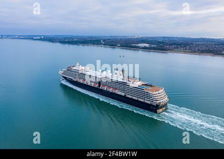 Frau Oosterdam Ankunft in Southampton Hafen leer wegen der Pandemie Coronavirus covid 19 Stockfoto