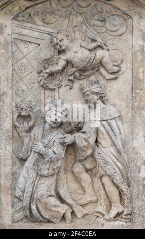Kutna Hora, Tschechische Republik, 19. Februar 2014: Skulptur der Heiligen in Kutna Hora - St. Wenzel - Relief der Ermordung von St. Wenzel, die m Stockfoto