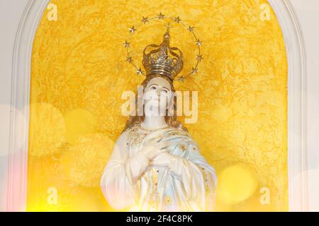 Statue des Bildes unserer Lieben Frau von der Unbefleckten Empfängnis, Mutter Gottes in der katholischen Religion, Jungfrau Maria Stockfoto