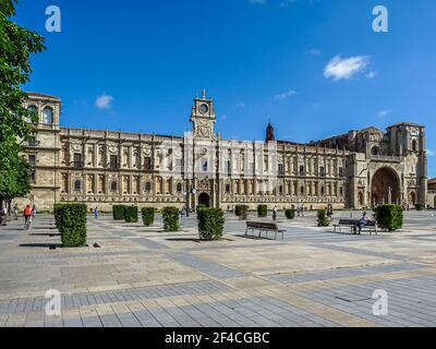 Hostal de San Marcos, ein riesiges Renaissance-Gebäude in Leon, Spanien, 15. Juli 2010 Stockfoto