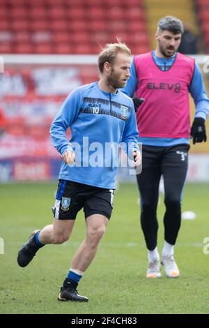 BARNSLEY, ENGLAND. MÄRZ 20th: Barry Bannan von Sheffield Mittwoch Aufwärmen vor dem SkyBet Championship-Spiel zwischen Barnsley und Sheffield Mittwoch in Oakwell, Barnsley am Samstag 20th März 2021. (Kredit: Pat Scaasi - MI Nachrichten) Kredit: MI Nachrichten & Sport /Alamy Live Nachrichten Stockfoto