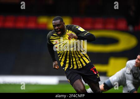 Vicarage Road, Watford, Hertfordshire, Großbritannien. März 2021, 20th. English Football League Championship Football, Watford gegen Birmingham City; Ken Sema von Watford kehrt in der Feier ab, als er das Eröffnungtor erzielt. Kredit: Aktion Plus Sport/Alamy Live Nachrichten Stockfoto