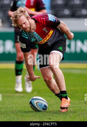 Twickenham Stoop, London, Großbritannien. März 2021, 20th. Englische Premiership Rugby, Harlekins gegen Gloucester; Harlekins, Gloucester; Tyrone Green von Harlekins Scoring nach 25 Minuten Credit: Action Plus Sports/Alamy Live News Stockfoto