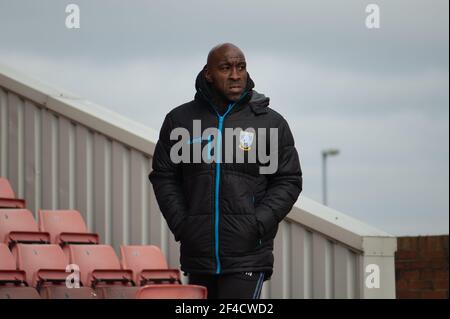 BARNSLEY, ENGLAND. MÄRZ 20th: Darren Moore, Sheffield Mittwoch Manager, vor dem SkyBet Championship Spiel zwischen Barnsley und Sheffield Mittwoch in Oakwell, Barnsley am Samstag 20th März 2021. (Kredit: Pat Scaasi - MI Nachrichten) Kredit: MI Nachrichten & Sport /Alamy Live Nachrichten Stockfoto