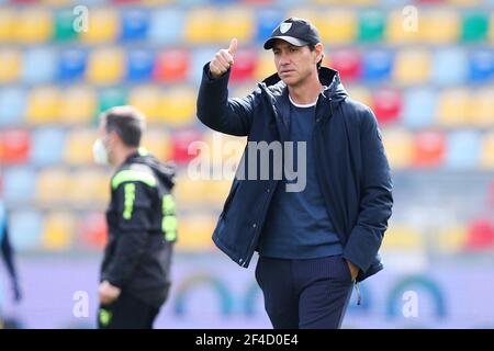 Alessandro Nesta Cheftrainer von Frosinone Gesten während der italienischen Meisterschaft, BKT Lega Serie B Fußballspiel zwischen Frosinone Calcio und US Lecce am 20. März 2021 im Benito Stirpe Stadion in Frosinone, Italien - Foto Federico Proietti / DPPI Stockfoto