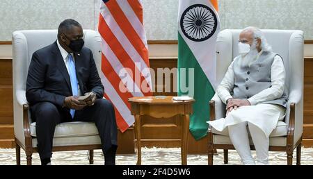 Neu Delhi, Indien. März 2021, 19th. US-Verteidigungsminister Lloyd J. Austin III, links, während eines Treffens mit dem indischen Premierminister Narendra Modi 19. März 2021 in Neu Delhi, Indien. Quelle: Planetpix/Alamy Live News Stockfoto