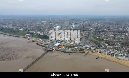 Southend-on-Sea, Essex, Stadt und Pier Aerial Stockfoto