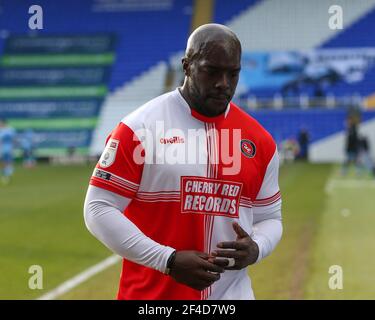 Birmingham, Großbritannien. März 2021, 20th. Adebayo Akinfenwa #20 von Wycombe Wanderers nach dem Spiel gegen Coventry City in Birmingham, UK am 3/20/2021. (Foto von Simon Bissett/News Images/Sipa USA) Quelle: SIPA USA/Alamy Live News Stockfoto