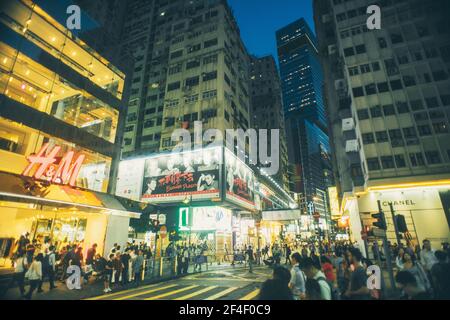 Hong Kong, 18 June 2019 - Street view of Causeway Bay of Hong Kong, a busy Shopping Commercial area. Stockfoto