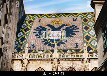 Stephansdom buntes Dach´s der Wiener Innenstadt. Berühmtestes Wahrzeichen in der Hauptstadt Österreich. Stockfoto