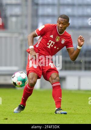 David ALABA, FCB 27 im Spiel FC BAYERN MÜNCHEN - VFB STUTTGART 4-0 1.Deutsche Fußball Liga am 20. März 2021 in München, Deutschland Saison 2020/2021, Spieltag 26, 1.Bundesliga, FCB, München, 26.Spieltag © Peter Schatz / Alamy Live News / Pool Nationale und internationale Nachrichtenagenturen OUT redaktionelle Verwendung - die DFL-BESTIMMUNGEN VERBIETEN DIE VERWENDUNG VON FOTOGRAFIEN als BILDSEQUENZEN und/oder QUASI-VIDEOS - Stockfoto