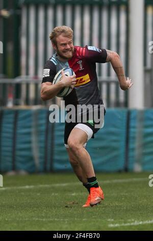 Tyrone Green von Harlequins in Aktion während des Gallagher Premiership Rugby-Spiels zwischen Harlequins und Gloucester im Twickenham Stadium, Twickenham, Großbritannien am 20. März 2021. Foto von Ken Sparks. Nur redaktionelle Verwendung, Lizenz für kommerzielle Nutzung erforderlich. Keine Verwendung bei Wetten, Spielen oder Veröffentlichungen einzelner Vereine/Vereine/Spieler. Stockfoto