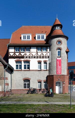 Ehemaliges Pumpenhaus der Stadtwerke, heute freie Theater- und Filmwerkstatt, Münster, Westfalen, Nordrhein-Westfalen, Deutschland Stockfoto