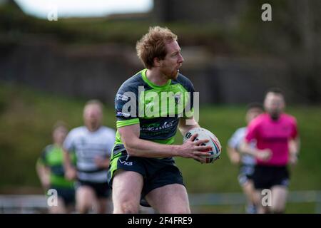 Llanelli, Großbritannien. März 2021, 21st. Phil Cowburn von West Wales Raiders in Aktion Betfred Challenge Cup, Round One Match, West Wales Raiders gegen Widnes Vikings im Stebonheath Park in Llanelli, Wales am Sonntag, 21st. März 2021. Dieses Bild darf nur für redaktionelle Zwecke verwendet werden. Nur redaktionelle Verwendung, Lizenz für kommerzielle Nutzung erforderlich. Keine Verwendung in Wetten, Spiele oder ein einzelner Club / Liga / Spieler Publikationen. PIC von Lewis Mitchell / Andrew Orchard Sport Fotografie / Alamy Live News Kredit: Andrew Orchard Sport Fotografie / Alamy Live News Stockfoto