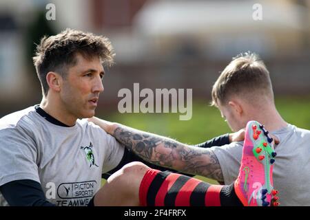 Llanelli, Großbritannien. März 2021, 21st. Gavin Henson von West Wales Raiders während des Warm Up Betfred Challenge Cup, Round One Match, West Wales Raiders gegen Widnes Vikings im Stebonheath Park in Llanelli, Wales am Sonntag, 21st. März 2021. Dieses Bild darf nur für redaktionelle Zwecke verwendet werden. Nur redaktionelle Verwendung, Lizenz für kommerzielle Nutzung erforderlich. Keine Verwendung in Wetten, Spiele oder ein einzelner Club / Liga / Spieler Publikationen. PIC von Lewis Mitchell / Andrew Orchard Sport Fotografie / Alamy Live News Kredit: Andrew Orchard Sport Fotografie / Alamy Live News Stockfoto