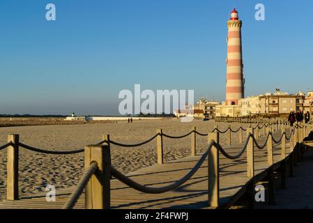 Leuchtturm von Praia da Barra (Aveiro Leuchtturm). Portugal Stockfoto