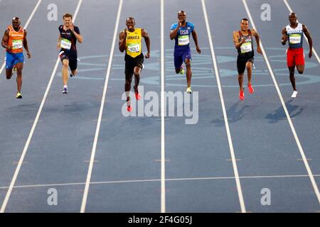 Usain Bolt von Jamaica Running gewinnt Goldmedaille 200 m Sprintrennen Rio 2016 Olympischen Sommerspiele. Silber an Andre De Grasse, Bronze Christophe Lemaitre Stockfoto