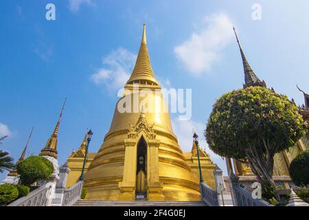 Kunst der Architektur goldene Pagode im Wat Phra Kaew Bangkok Thailand, Reise Wahrzeichen von Thailand Stockfoto