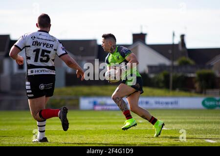 Llanelli, Großbritannien. März 2021, 21st. Rangi Chase of West Wales Raiders in Action Betfred Challenge Cup, Round One Match, West Wales Raiders gegen Widnes Vikings im Stebonheath Park in Llanelli, Wales am Sonntag, 21st. März 2021. Dieses Bild darf nur für redaktionelle Zwecke verwendet werden. Nur redaktionelle Verwendung, Lizenz für kommerzielle Nutzung erforderlich. Keine Verwendung in Wetten, Spiele oder ein einzelner Club / Liga / Spieler Publikationen. PIC von Lewis Mitchell / Andrew Orchard Sport Fotografie / Alamy Live News Kredit: Andrew Orchard Sport Fotografie / Alamy Live News Stockfoto