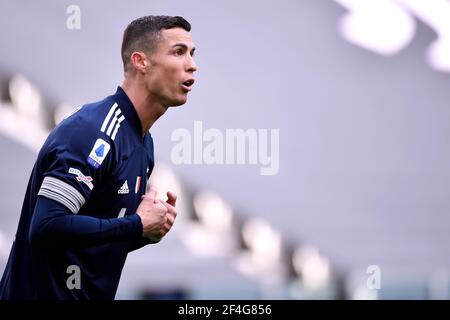 Turin, Italien. März 2021, 21st. Cristiano Ronaldo vom FC Juventus reagiert beim Fußballspiel der Serie A zwischen FC Juventus und Benevento Calcio im Allianz-Stadion in Turin (Italien) am 21th. März 2021. Foto Federico Tardito/Insidefoto Kredit: Insidefoto srl/Alamy Live News Stockfoto