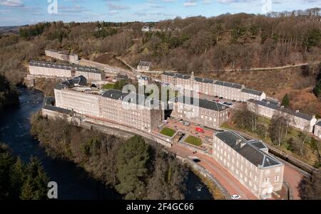 Luftaufnahme des Naturschutzdorfes von New Lanark in Lanark, South Lanarkshire, Schottland, Großbritannien Stockfoto