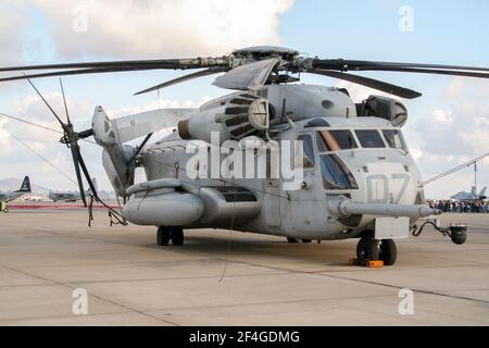 US Marines CH-53E Super Hengst Militärhubschrauber auf IT 's Homebase in Miramar Air Station. Kalifornien, USA - 15. Oktober 2016. Stockfoto