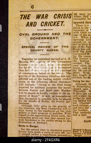 „die Kriegskrise und das Cricket“-Schlagzeile über den Oval Ground, der am 5. August 1914 von der Zeitung „Government, Daily News & Reader“ beschlagnahmt wurde. Stockfoto