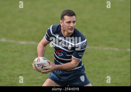 Featherstone, England - 21st. März 2021 - Craig Hall of Featherstone Rovers in Aktion während der Rugby League Betfred Challenge Cup Runde 1 Spiel zwischen Featherstone Rovers gegen Bradford Bulls im Millenium Stadium, FeatherstoneUK Dean Williams/Alamy Live News Stockfoto